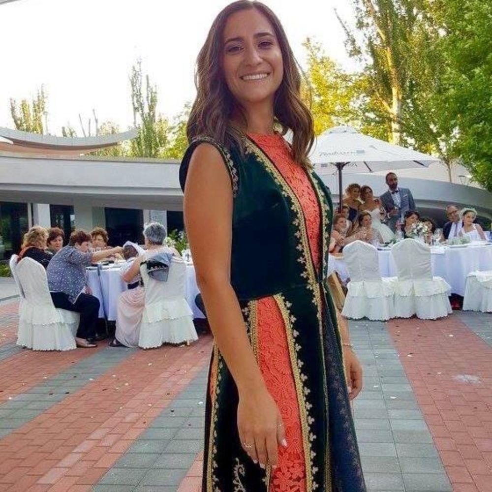 Meet your Posher, Lory